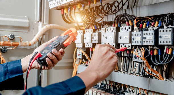 Best Local Electrician Companies  in Ashland City, TN